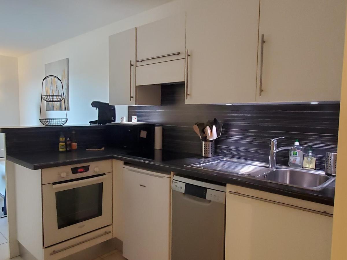 Frejus Plage Le Capitole T2 35M2 Climatise Balcon 외부 사진
