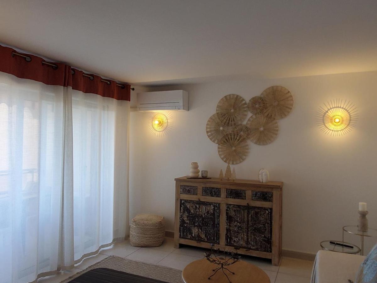 Frejus Plage Le Capitole T2 35M2 Climatise Balcon 외부 사진
