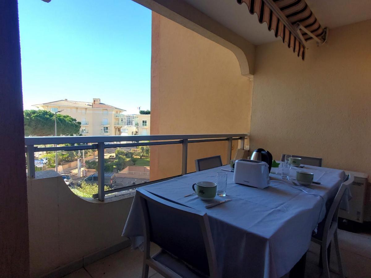 Frejus Plage Le Capitole T2 35M2 Climatise Balcon 외부 사진