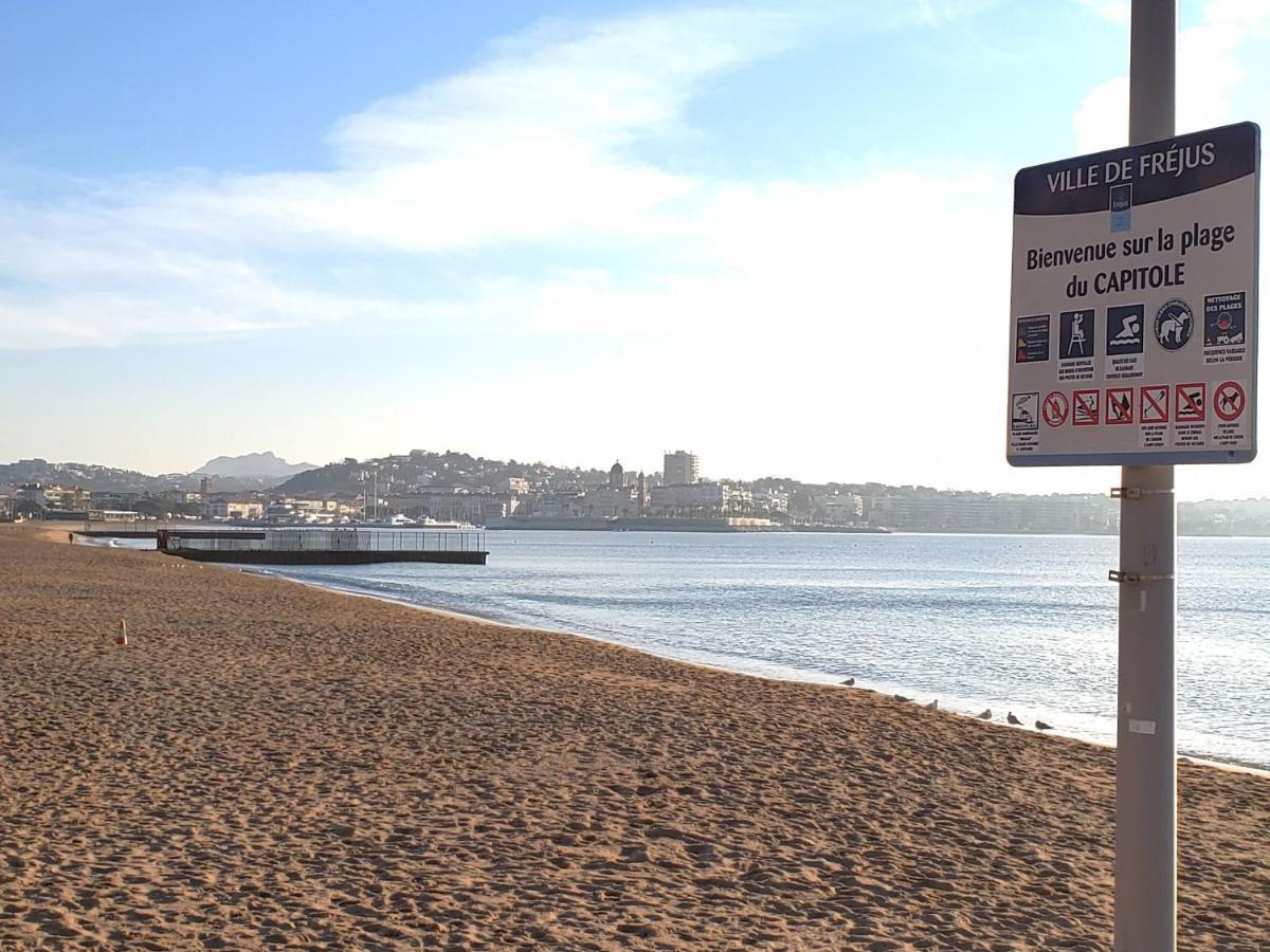 Frejus Plage Le Capitole T2 35M2 Climatise Balcon 외부 사진